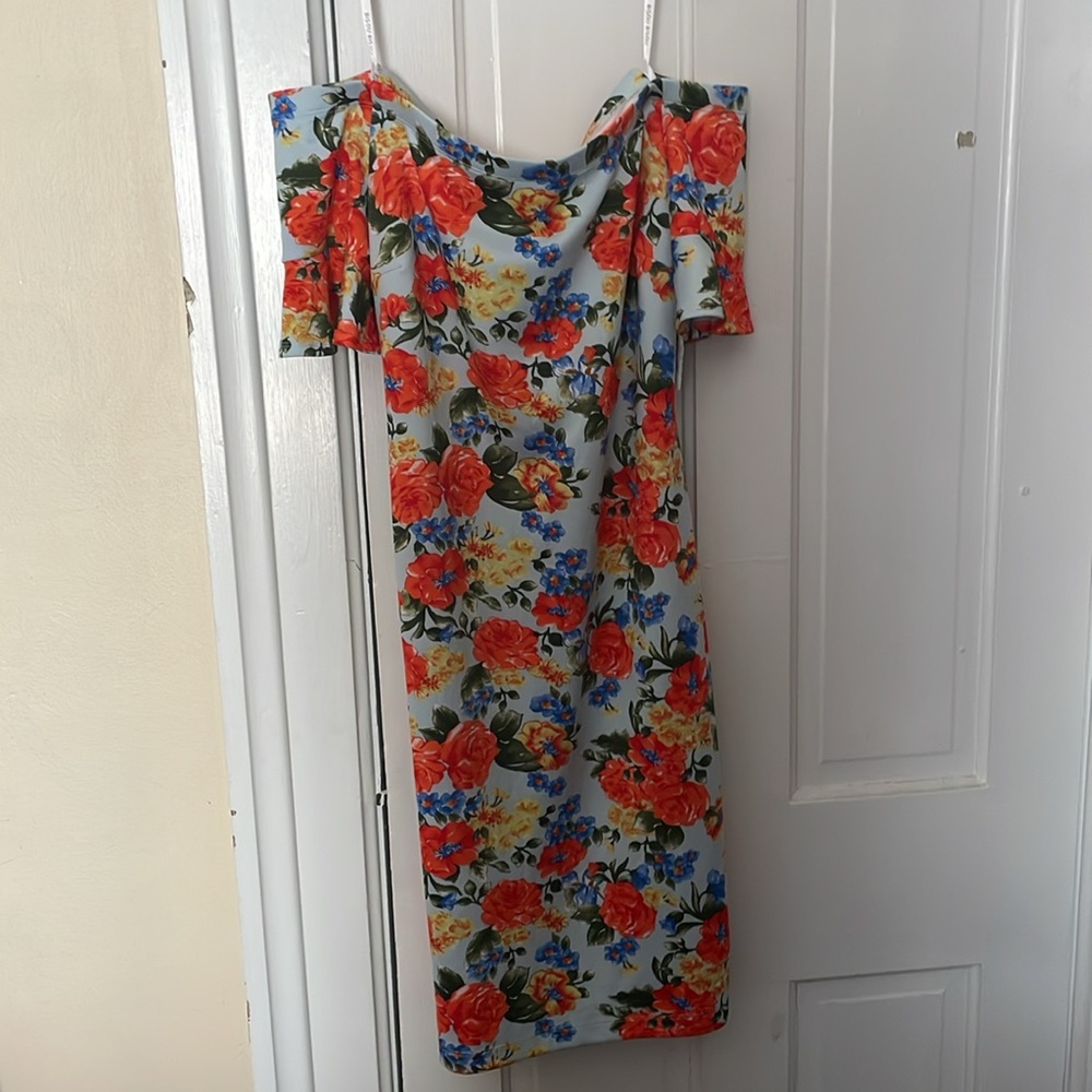 Bisou bisou floral off the shoulder dress